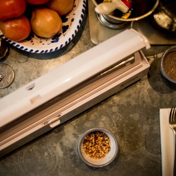 ⁦דיספנסר עטיפה מקצועי Speedwrap 450 - לחיתוך גלילי רדיד אלומיניום וניילון נצמד ברוחב 450 מ״מ + מתנה גליל ניילון נצמד באורך 100 מטר⁩ – תמונה ⁦4⁩